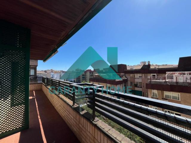 SE ALQUILA PISO AMUEBLADO – ZONA VIRGEN DE GUADALUPE