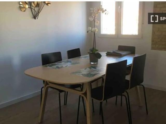 Se alquila piso de 3 habitaciones en Camí Fondo, todos los gastos incluidos