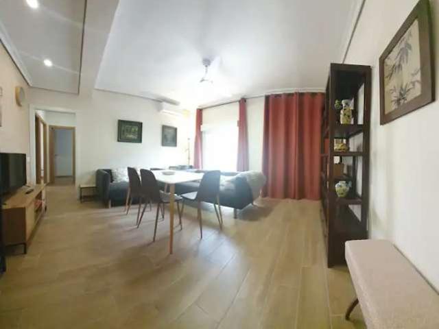Se alquila piso de 3 habitaciones en Amate, Sevilla