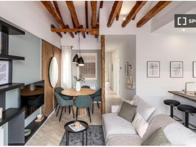 Se alquila piso de 3 habitaciones en Trafalgar
