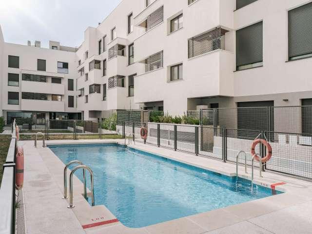 Se alquila piso de 1 dormitorio en Cuatro Caminos