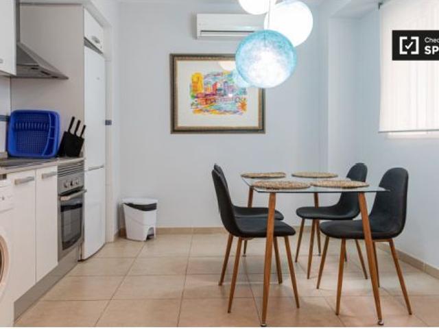 Se alquila piso de 1 dormitorio en El Mercat, Valencia
