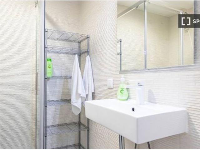 Se alquila piso de 2 habitaciones en Castillejos, sin restricciones