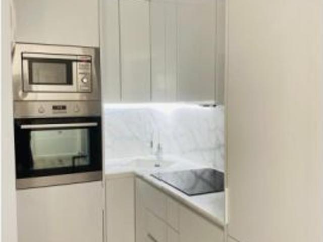 Se alquila piso de 2 habitaciones en Alicante, solo chicas