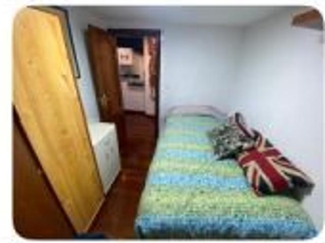 Se alquila piso de 2 habitaciones en Bilbao la Vieja, gastos incluidos