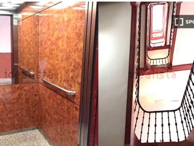 Se alquila piso de 2 habitaciones en Embajadores, gastos incluidos