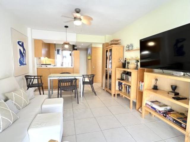 Se alquila piso de 2 habitaciones en El Campello