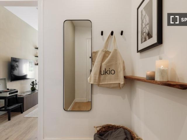 Se alquila piso de 2 habitaciones en Sant Antoni, Barcelona