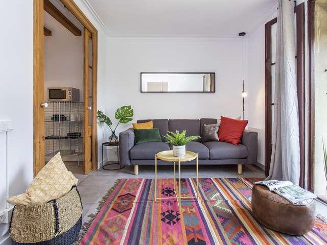 Se alquila piso de 2 habitaciones en Sant Antoni, Barcelona