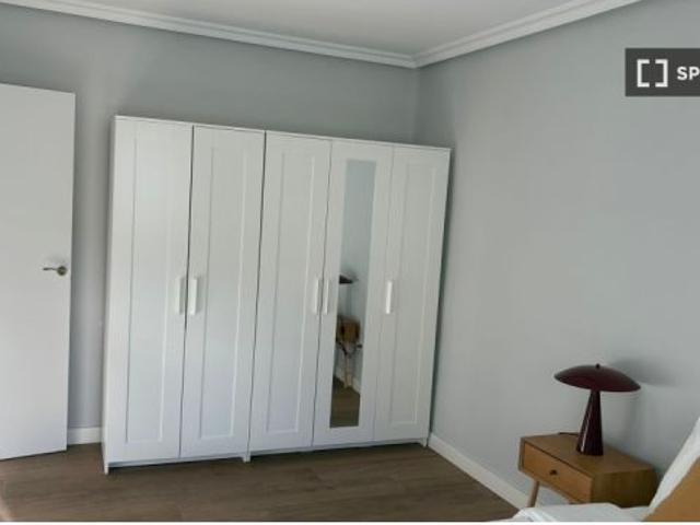 Se alquila piso de 2 habitaciones en Simancas, perfecto para profesionales o estudiantes, se admiten