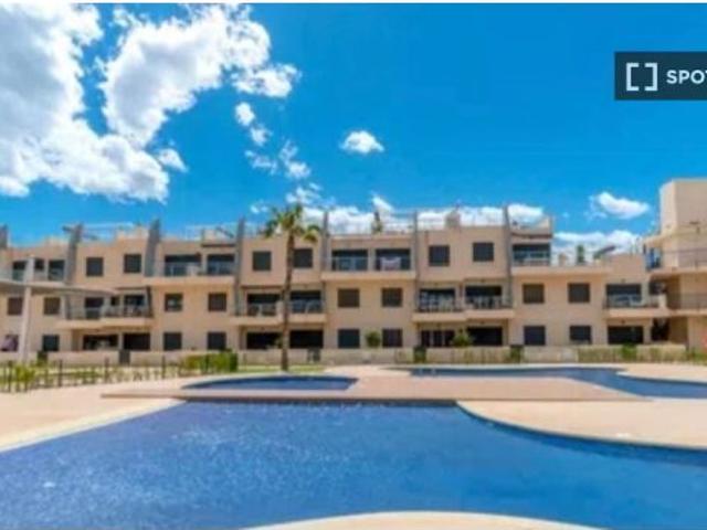 Se alquila piso de 2 habitaciones en Pilar de la Horadada