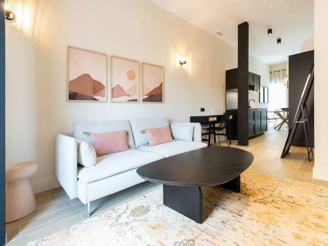 Se alquila piso de 2 habitaciones en Valdeacederas