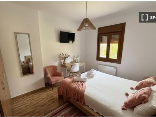 Se alquila piso de 2 habitaciones en Vigo