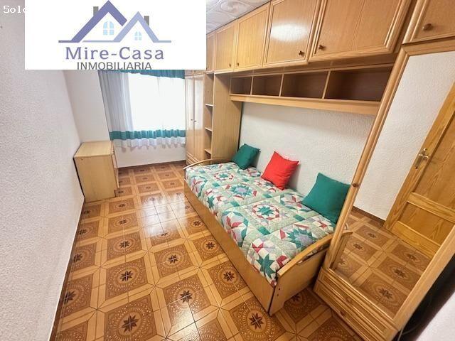 SE ALQUILA PISO DE DOS HABITACIONES