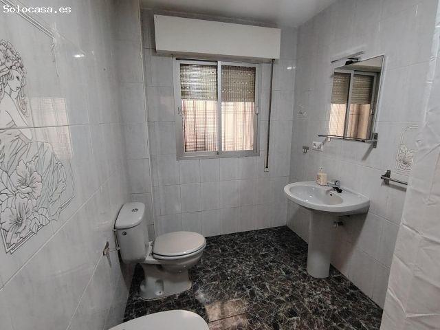Se alquila piso en Armilla