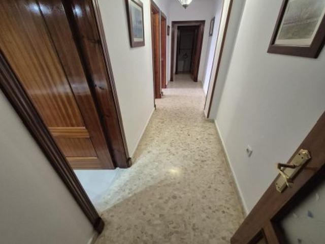 SE ALQUILA PISO EN ZONA DE LAS CANTERAS EN ARCOS DE LA FRONTERA