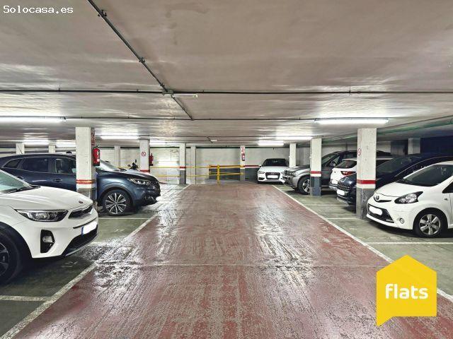 SE ALQUILA plaza de parking muy bien situado, concretamente en la calle MAJOR en la zona RIU NORD