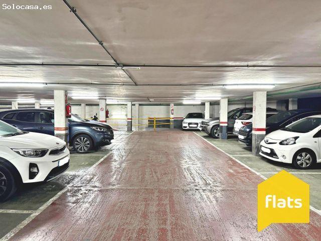 SE ALQUILA plaza de parking muy bien situado, concretamente en la calle MAJOR en la zona RIU NORD