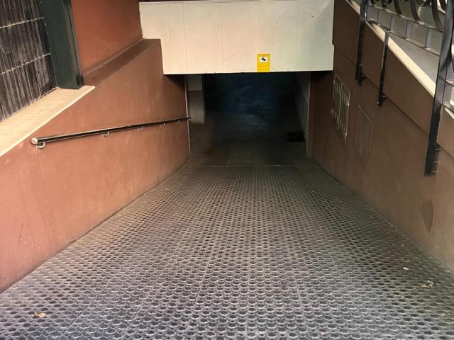 SE ALQUILA PLAZA DE PARKING PARA COCHE EN EL CENTRO DE PALMA