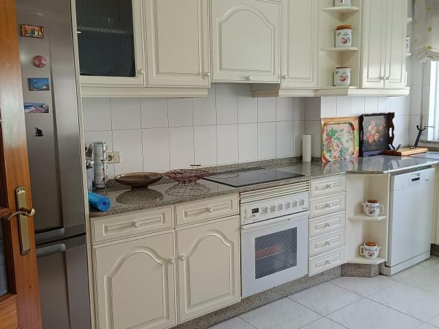 SE ALQUILA VIVIENDA DE TRES DORMITORIOS TEMPORRAL