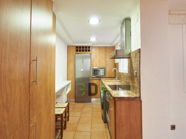 SE ALQUILA VIVIENDA EN BENETUSSER