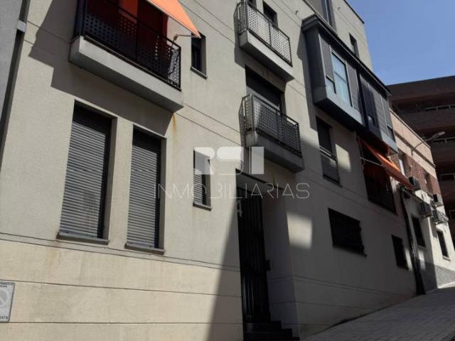 Se alquila vivienda en Tetuan