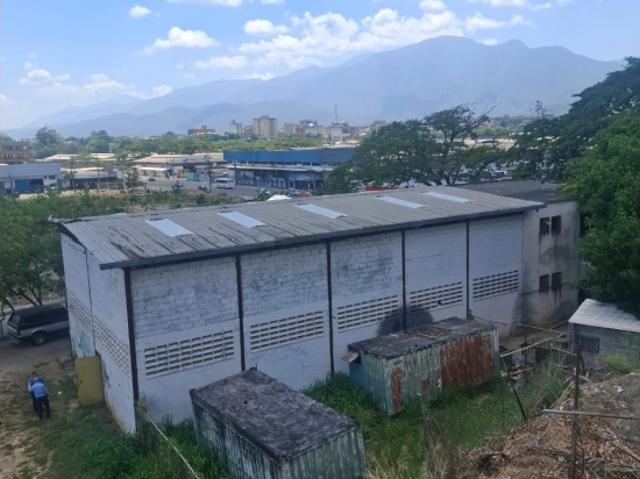 Se alquila Galpón 500m2. Guatire,Villa heróica