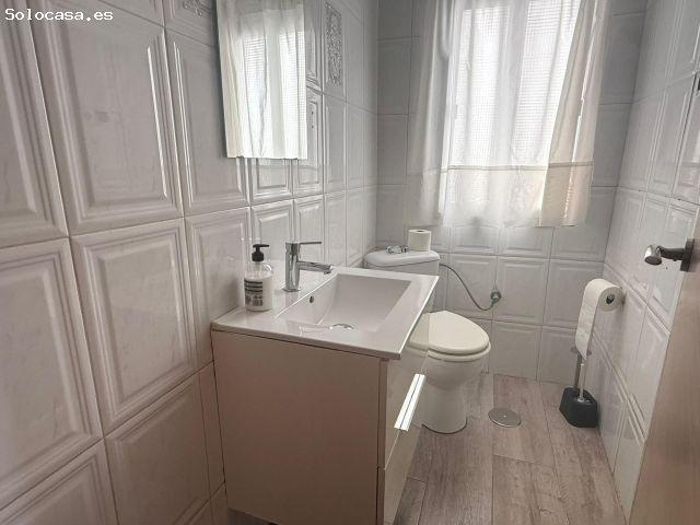 SE ALQUILAN 3 HABITACIONES EN PISO COMPARTIDO DE CUATRO DORMITORIOS