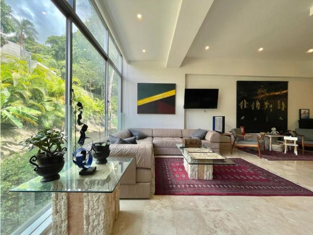 Se alquila/vende apto133 m² 2h/3b/2p en Lomas de Las Mercedes