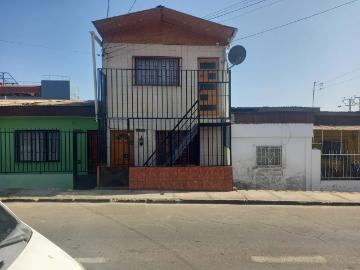 SE ARRIENDA AMPLIA CASA 2D0. PISO – SECTOR CENTRO NORTE DE ANTOFAGASTA