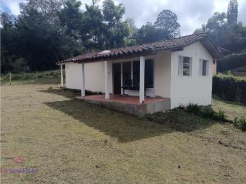 Se Arrienda Apartamento en Vereda la Mulona, Guarne