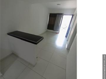 Se arrienda apartamento en Malhabar