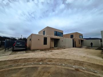 Se arrienda casa Nueva San Damián 3 d /oficina/ 3 baños
