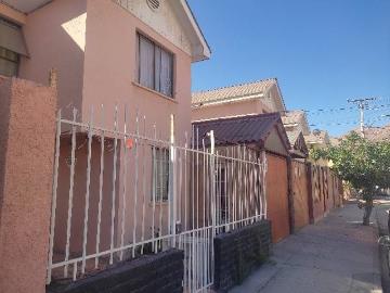 Se arrienda casa amoblada en sector residencial