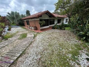 Se Arrienda Casa Campestre en Rionegro