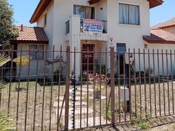 Se arrienda casa en el POLO DE MACHALÍ