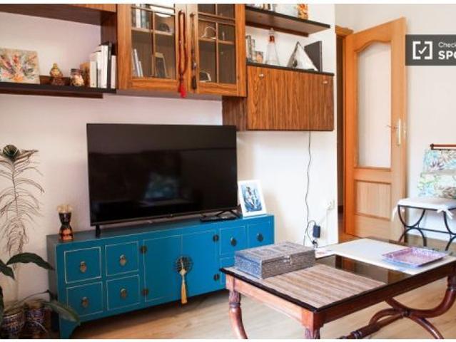 Se arrienda departamento de 2 dormitorios en Concepción, gastos incluidos