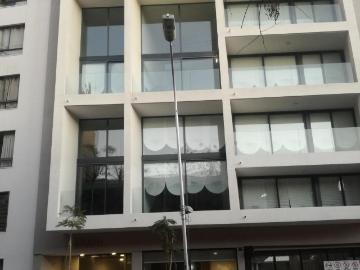 Se arrienda departamento en calle Sazie