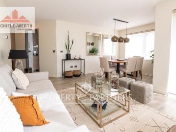 Se arrienda precioso y nuevo departamento de 3 dormitorios en condominio Jardines De Luxemburgo