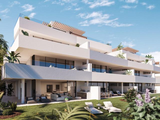 Se construyen 42 lujosos apartamentos con magníficas vistas. 194m² Estepona