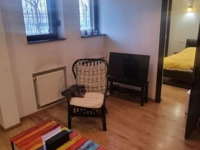 Se închiriază apartament cu 2 camere, lângă Parcul Cișmigiu, CP