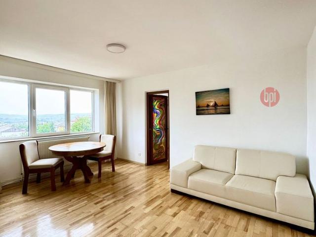SE INCHIRIAZA Micro apartament tineresc in Falticeni