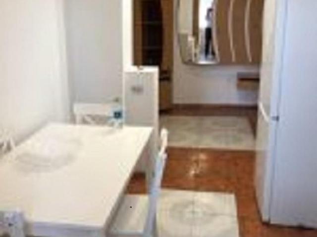 Se inchiriaza Apartament 2 camere dec in Canta 300 euro