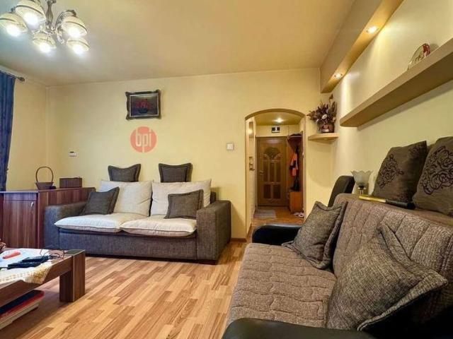 SE INCHIRIAZA Apartament 2 camere, situat in Falticeni