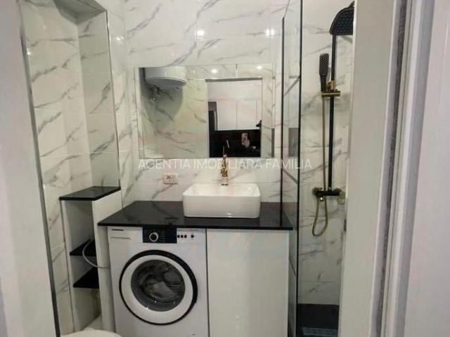 SE INCHIRIAZA APARTAMENT, 300 EURO, PIATA ENERGIEI