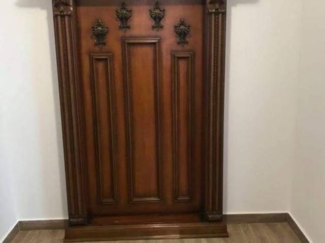 Se inchiriaza apartament cu 2 camere la etajul 1