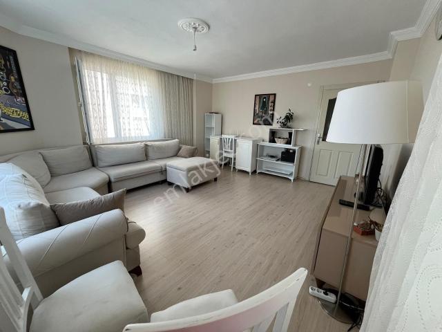 Seçkinler Sitesinde Kitalık 1+1 Eşyalı Daire