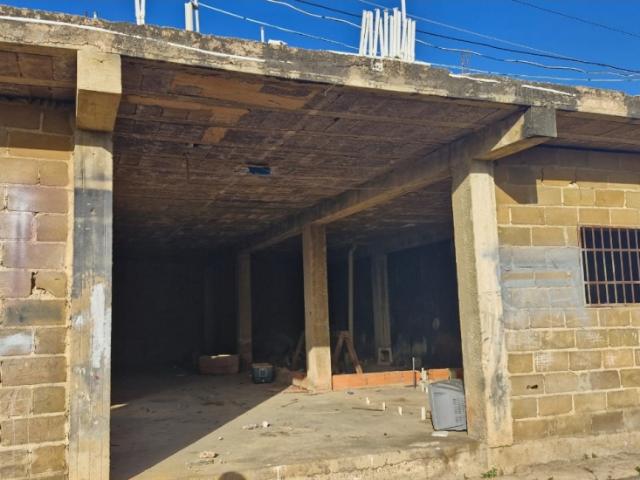 SE OFRECE EN VENTA CASA EN CONSTRUCCION VE45 266SPN IFUE