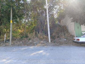 Se renta terreno en col. Mactumatza