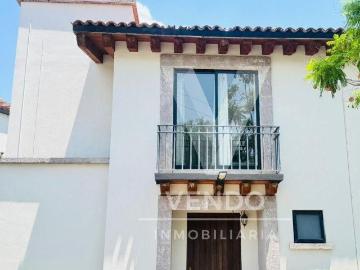 se renta casa amueblada en casco viejo